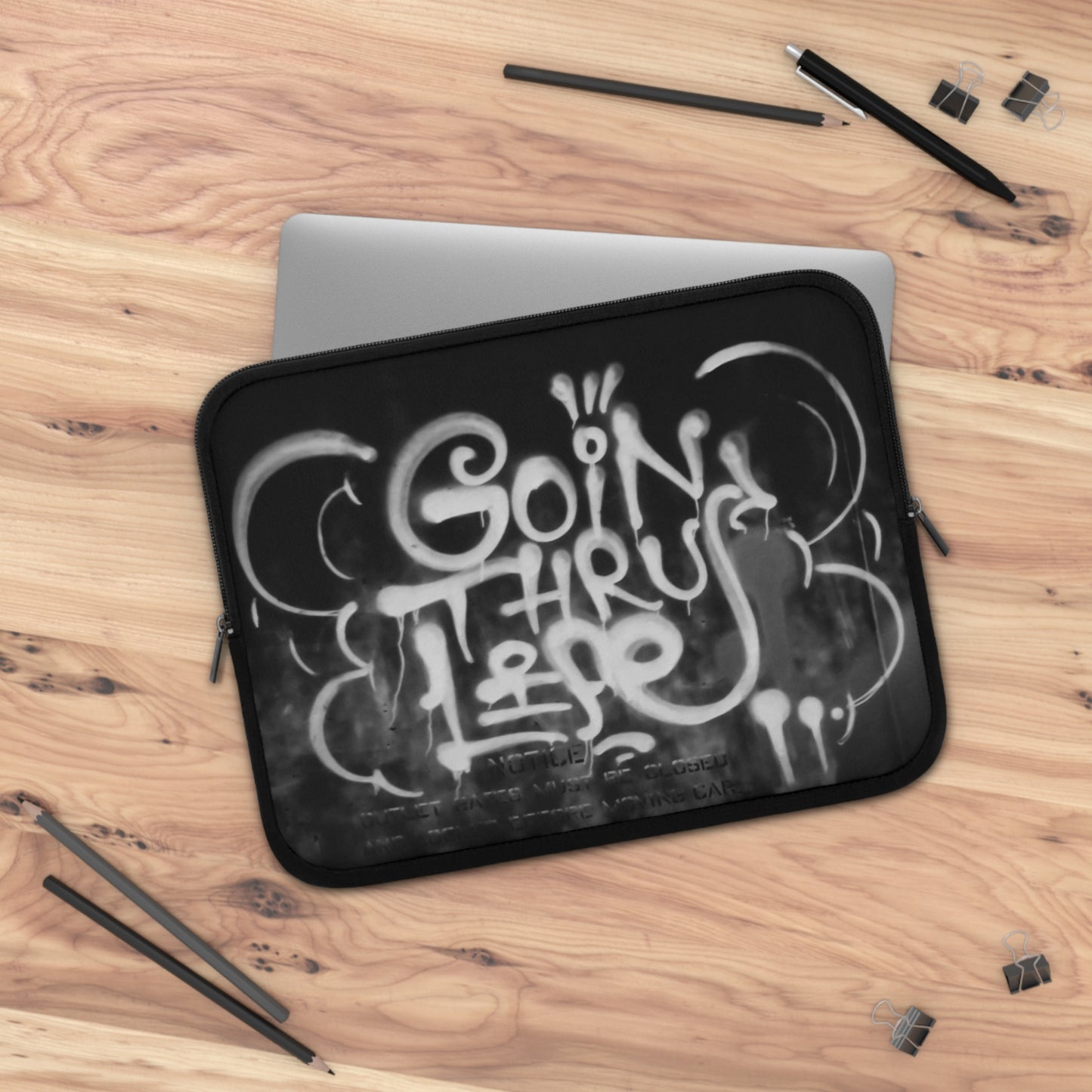 Graffiti 'Goin Thru Life' Laptop Sleeve — Urban Street Art Protective Case