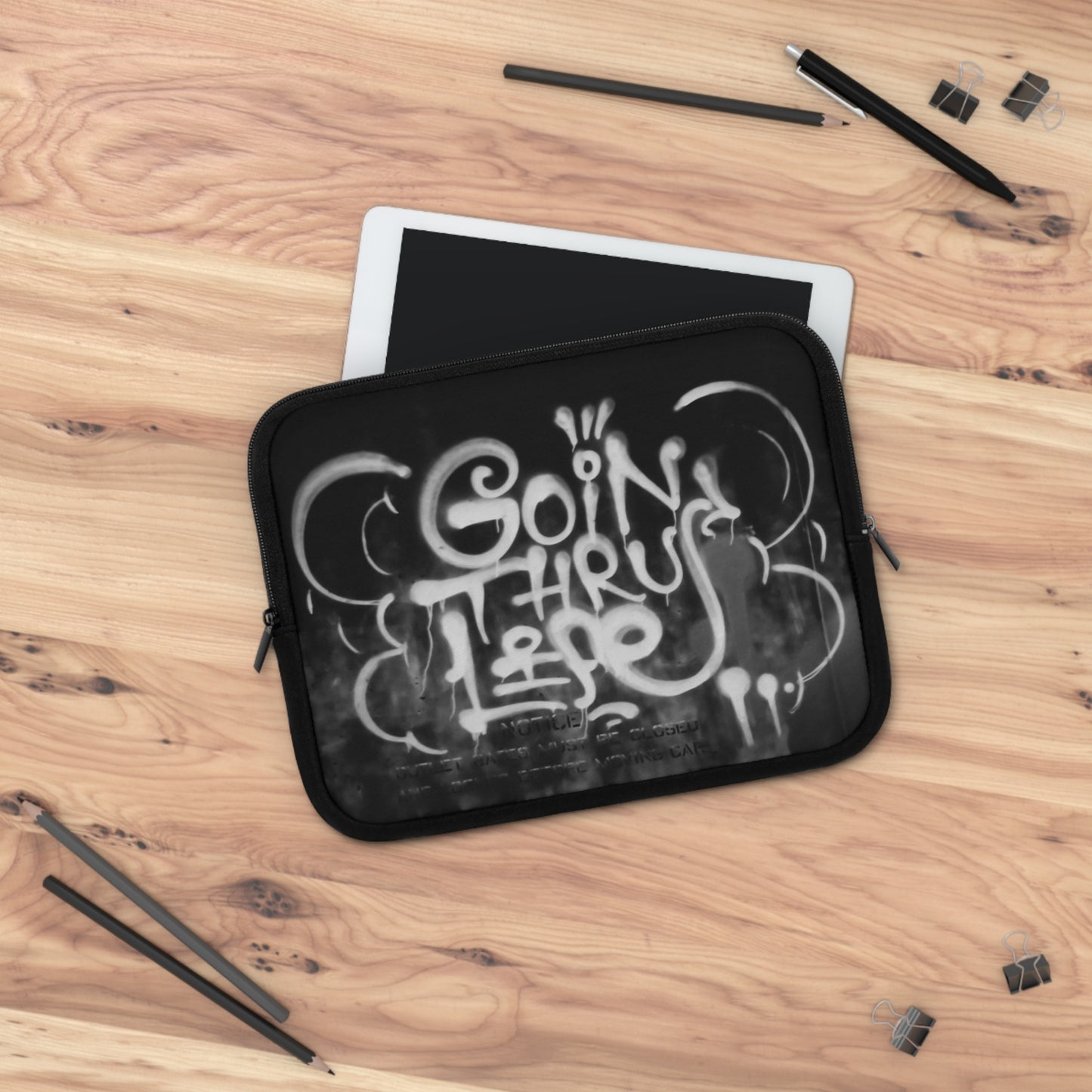 Graffiti 'Goin Thru Life' Laptop Sleeve — Urban Street Art Protective Case