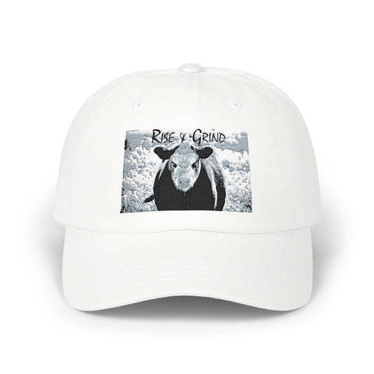 Classic Dad Cap with Cow Design, Fun Gift for Farmers, Casual Style for Dads, Summer Accessory, Adjustable Hat