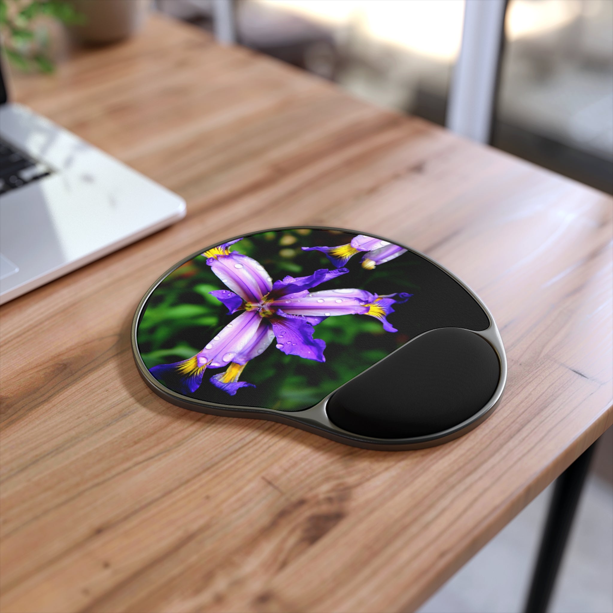 Floral Mouse Pad With Wrist Rest, Comfort Grip Desk Accessory for Home Office, Gift for Gamers, Work from Home Essentials, Stylish Decor