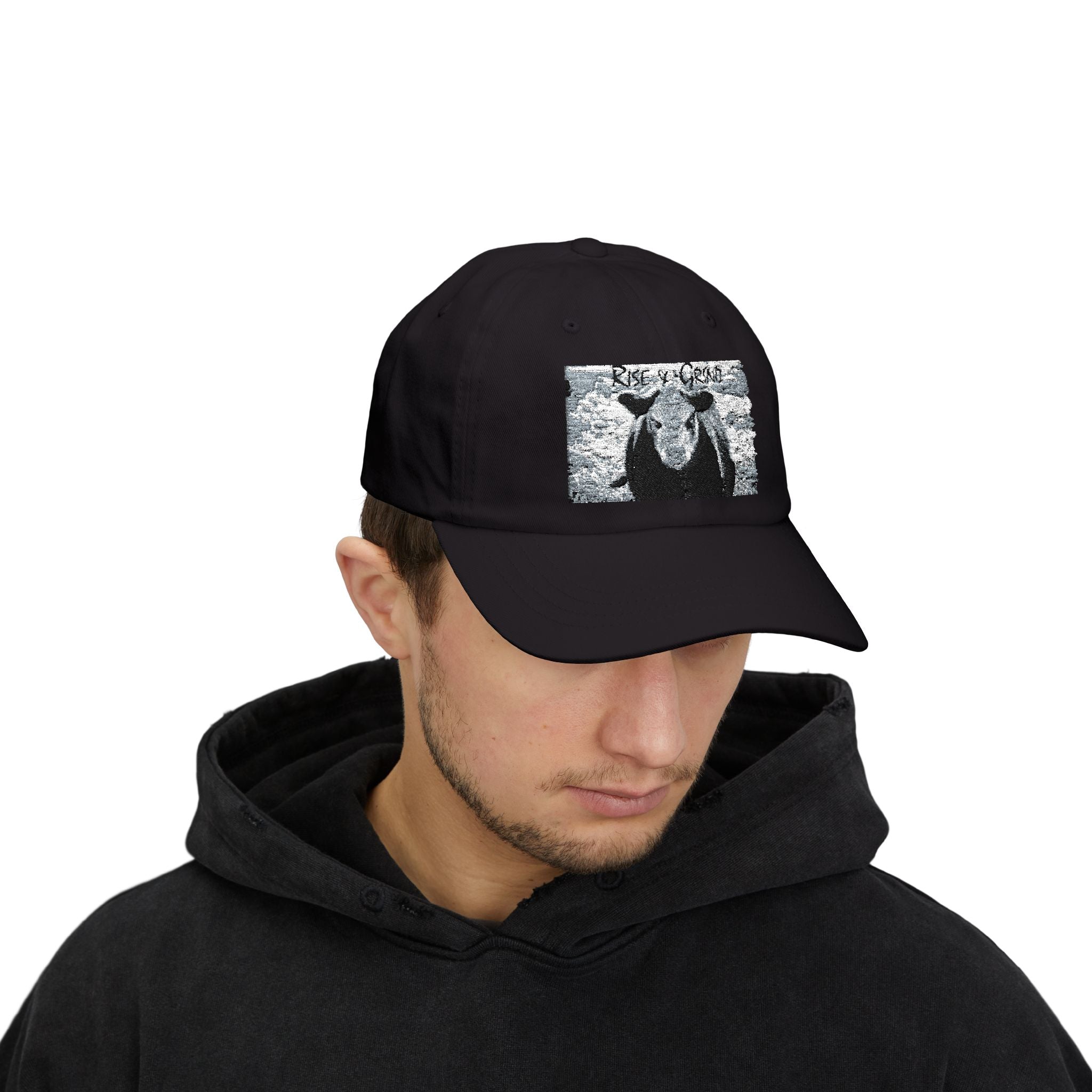 Classic Dad Cap with Cow Design, Fun Gift for Farmers, Casual Style for Dads, Summer Accessory, Adjustable Hat