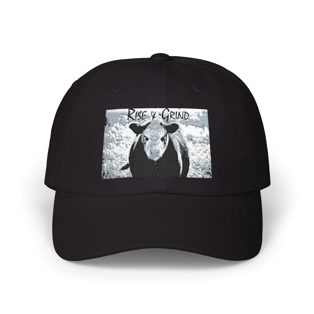 Classic Dad Cap with Cow Design, Fun Gift for Farmers, Casual Style for Dads, Summer Accessory, Adjustable Hat
