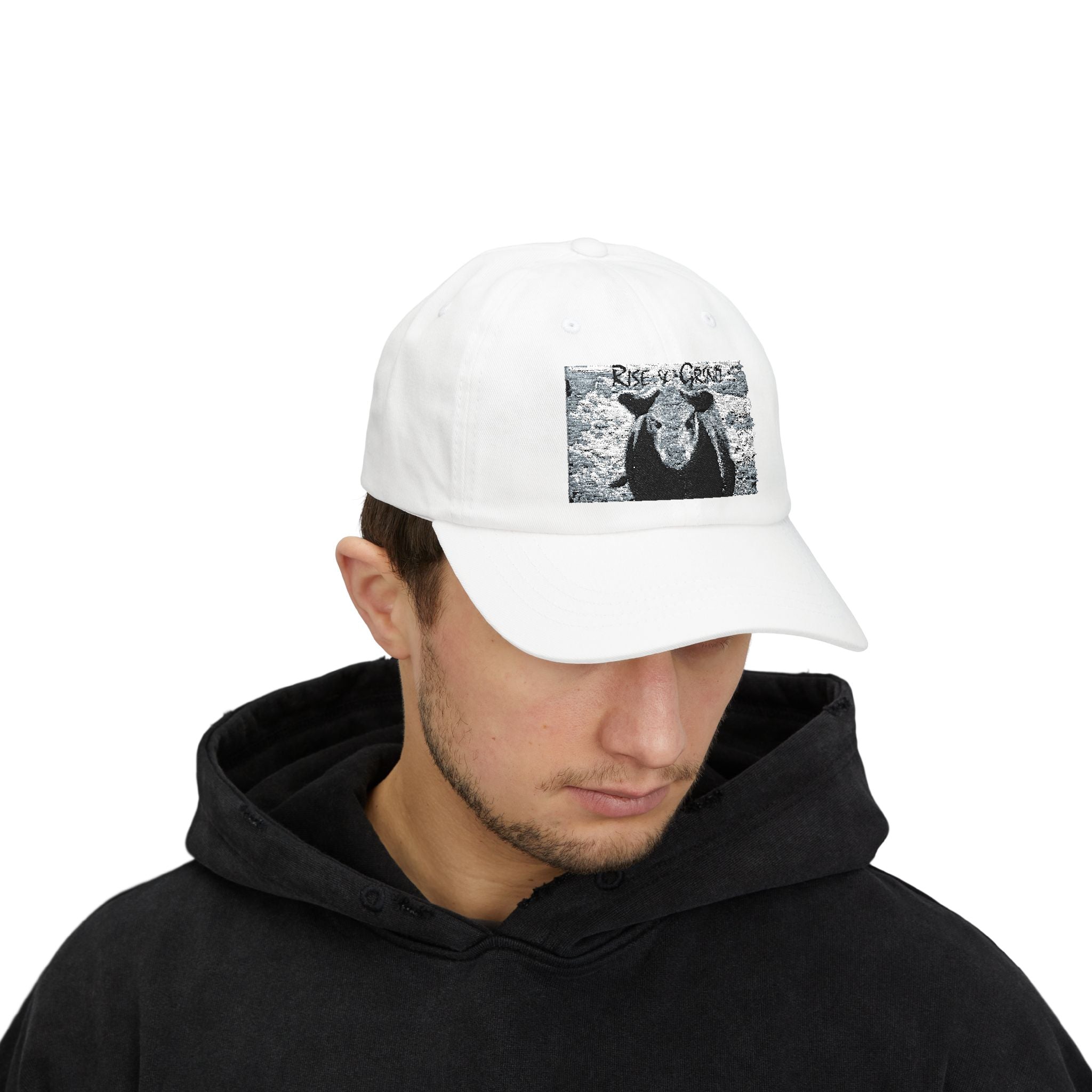 Classic Dad Cap with Cow Design, Fun Gift for Farmers, Casual Style for Dads, Summer Accessory, Adjustable Hat